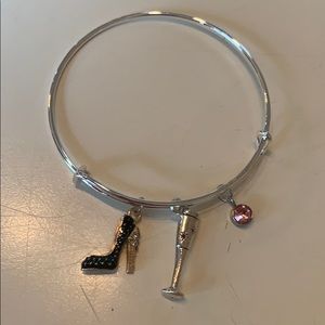 Charm Bangle Bracelet ❣️